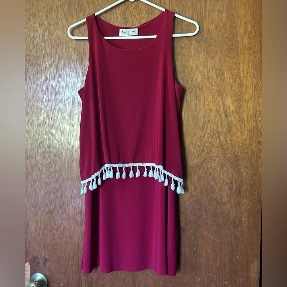 Impressions red and white sleeveless tassel dress size M